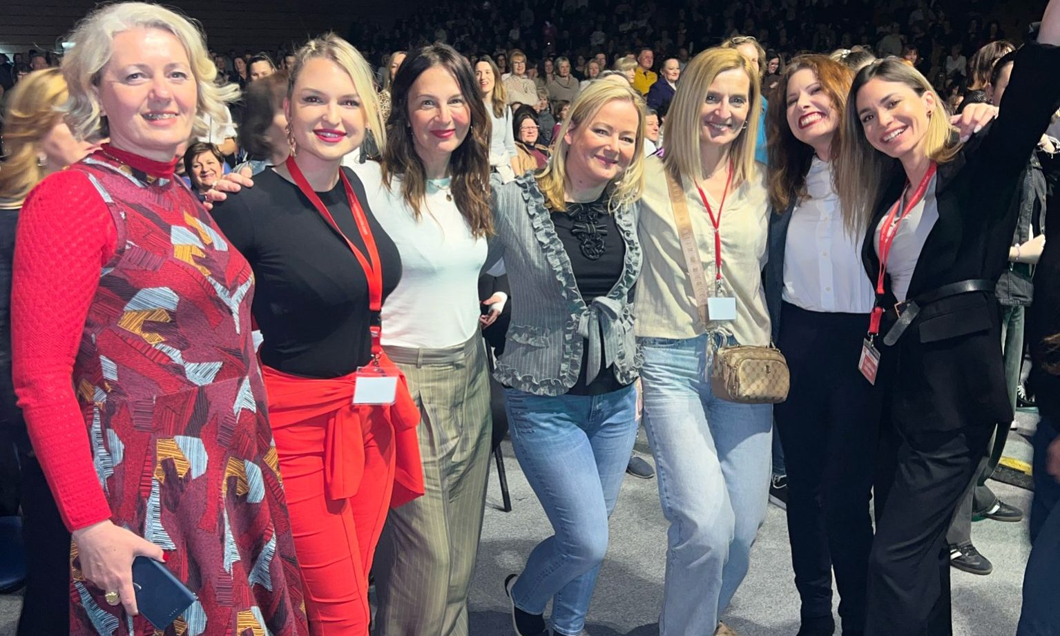 25a7303d-8b6e-4596-b1a1-a8700e87f0f1