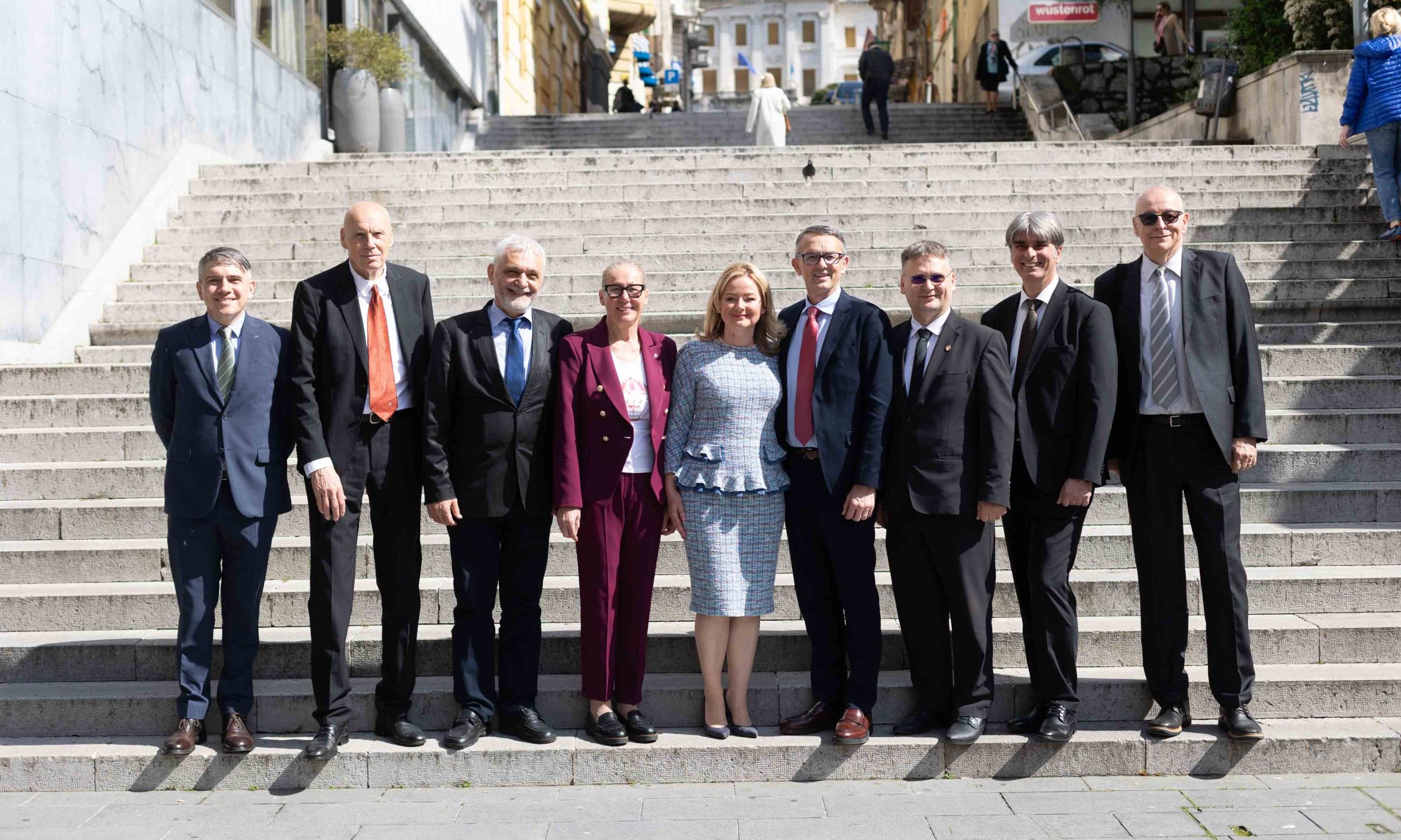 SDP potpisivanje ugovora-97